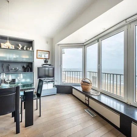 Palmas 501 Spacious With Sea Views Apartment *